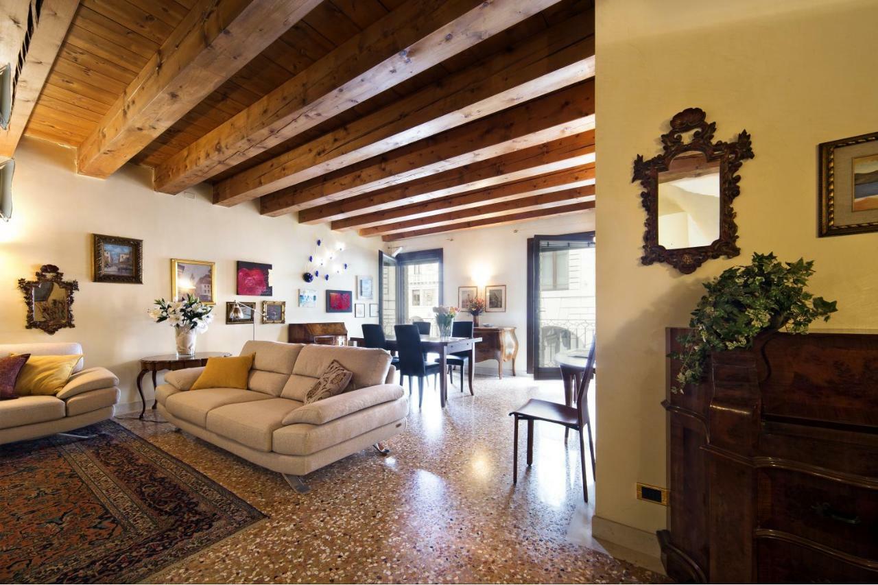 Padovaresidence Apartments - Vista Piazza Delle Erbe E Palazzo Della Ragione エクステリア 写真